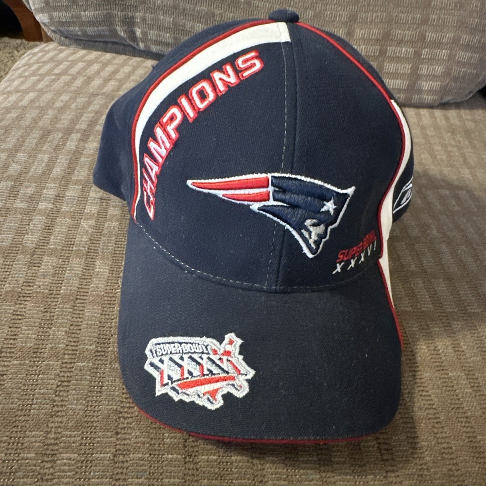 2001/02 Super Bowl XXXVI 36 Champs Locker Room NEW ENGLAND PATRIOTS Cap Hat TB12
